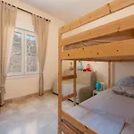 3br With Private Garden Willa