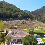 3br With Private Garden Alhaurín de la Torre